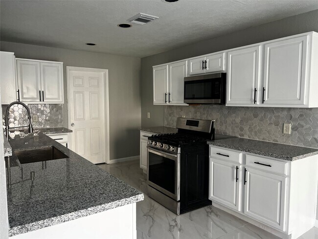 Photo - 2706 Piney Lake Ct