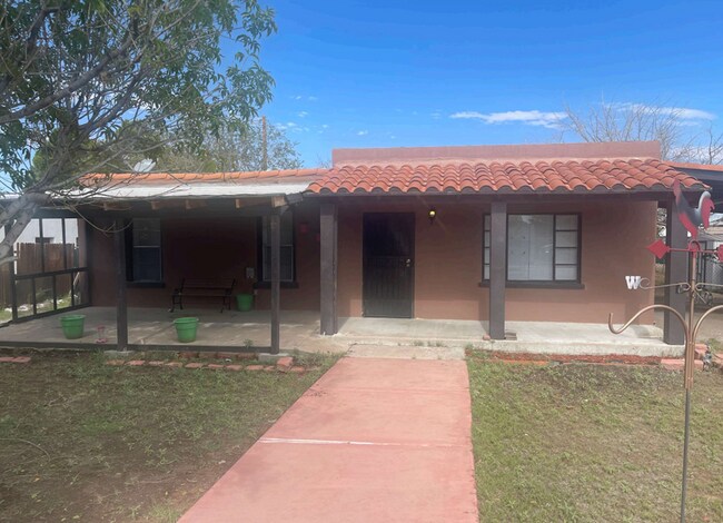 Photo - 7817 West Dr