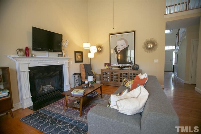 Building Photo - 191 Bridle Path