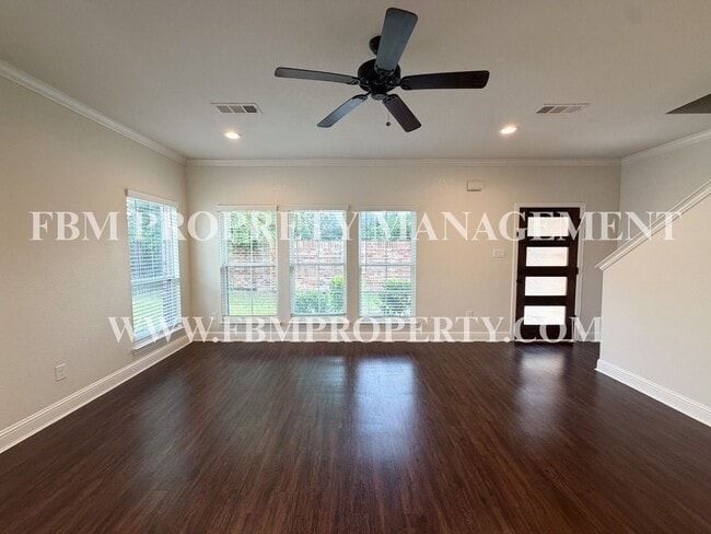 Photo - 322 Brothers Blvd