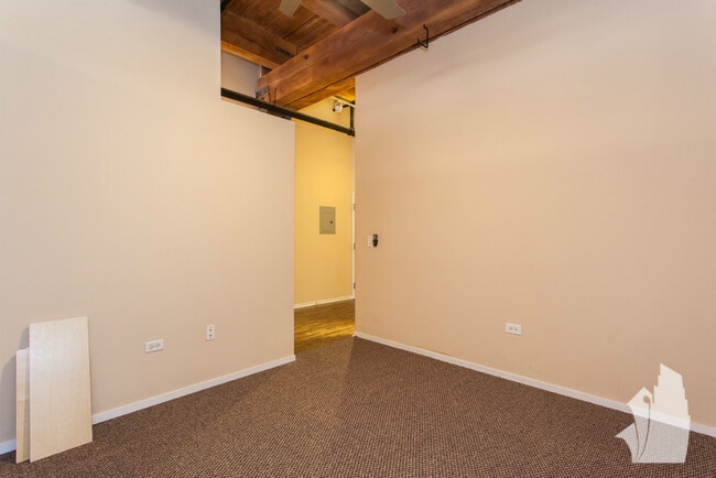 Photo - 1500 W Monroe St Unit 0315