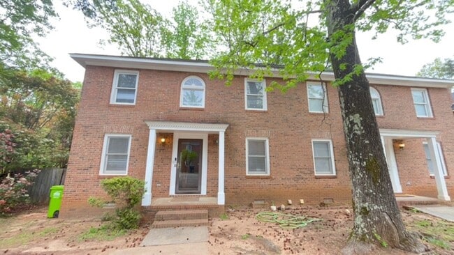Photo - Spacious Townhouse Located In The Heart Of Irmo