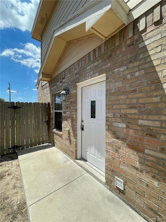 Photo - 20 Phoenix St