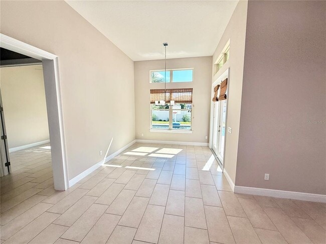 Photo - 11646 Hampstead St