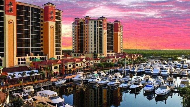 Building Photo - 5793 Cape Harbour Dr Unit 713