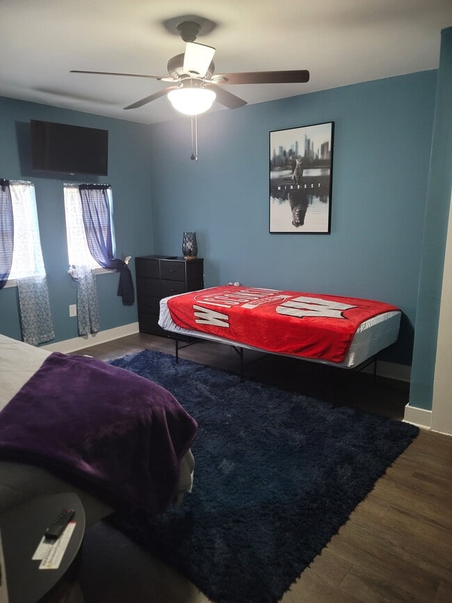 Photo - 3615 Pike Ave