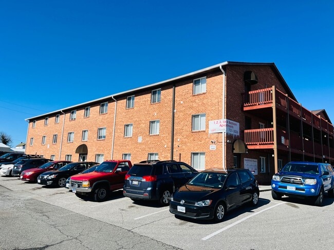 Photo - * RE-RENTAL AVAILABLE 8/14/26 * 4 Bedroom, 2 Bath Apartment Unit R