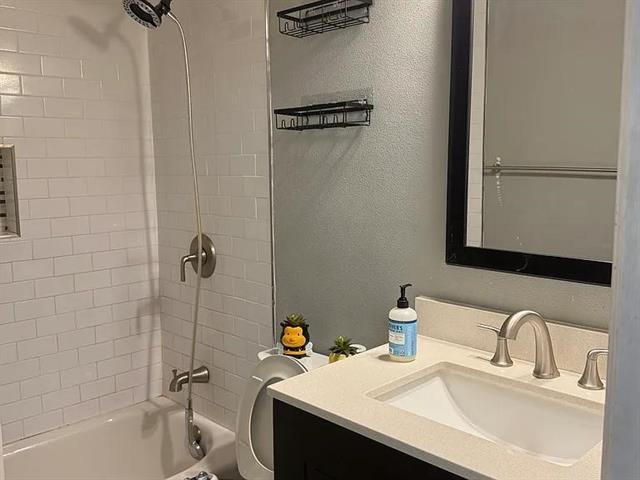 Photo - 8629 Crestview Dr