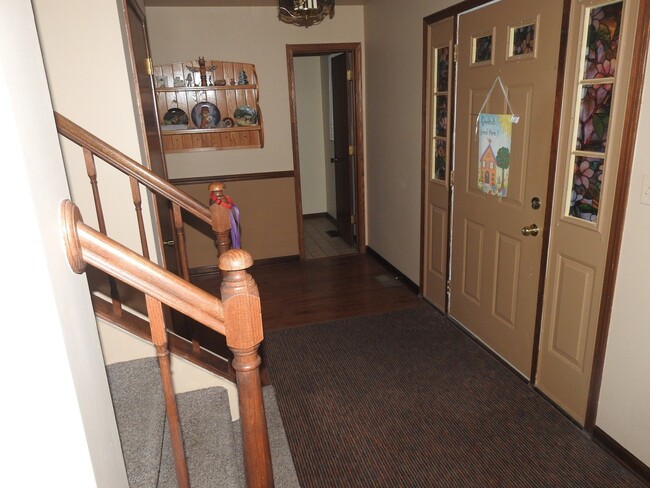Photo - 1162 Sandhurst Dr