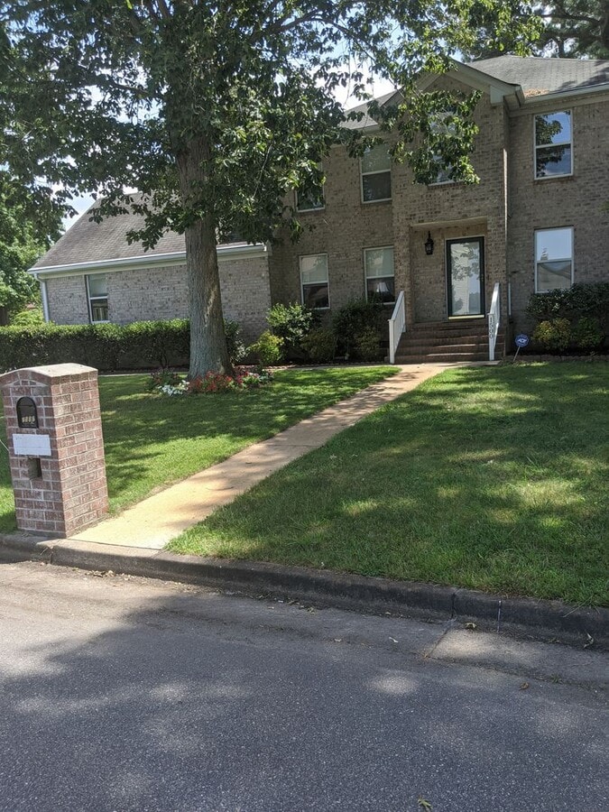 Photo - 1500 Lake James Dr