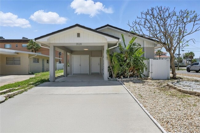 Photo - 3528 Casablanca Ave