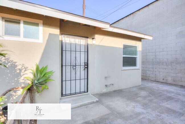 Adorable 1 Bed / 1 Bath Remodeled Home in ... - Adorable 1 Bed / 1 Bath Remodeled Home in ...