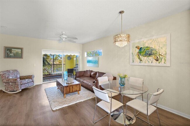 2060 Willow Hammock Cir Unit D304