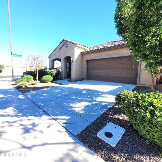 Photo - 25925 W Tonto Ln