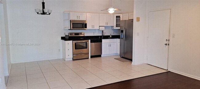 Photo - 9604 S Belfort Cir Unit 205