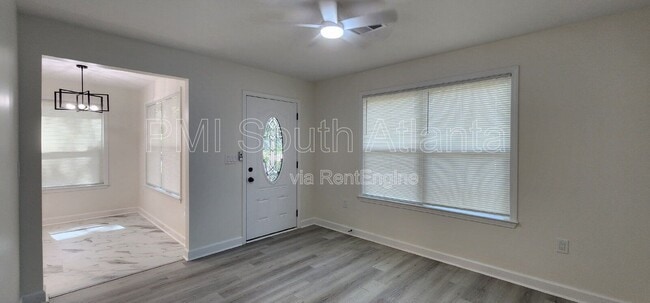 Photo - 179 Church St