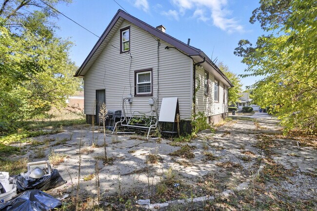 Photo - 20235 San Juan Dr