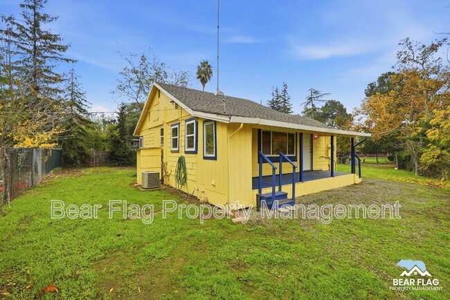 Photo - 3351 Albany Way