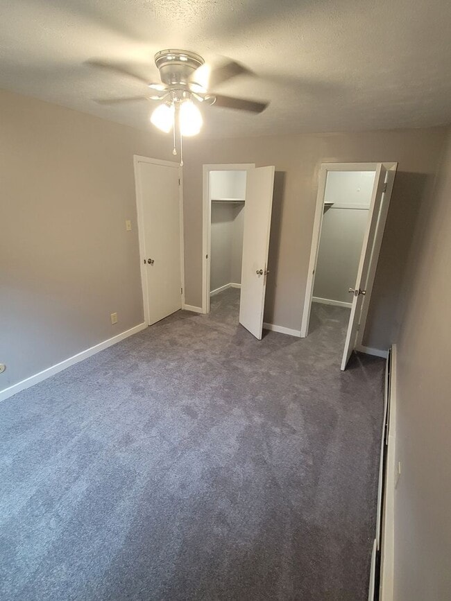 White Oak Apartments