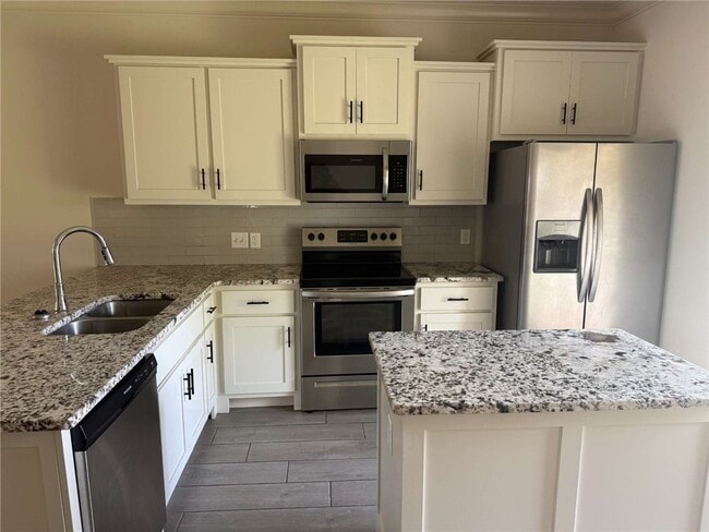 Photo - 3217 SW Hillstone Ave