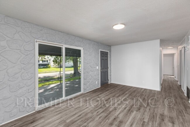 Photo - Charming 3-Bedroom Home with Large Fenced ...