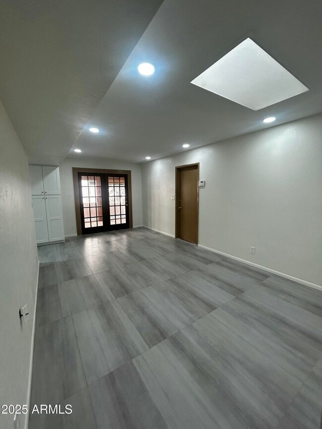 Photo - 1536 W Glenn Dr