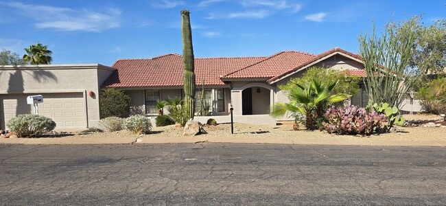UNFURNISHED GREAT SINGLE FAMILY HOME - UNFURNISHED GREAT SINGLE FAMILY HOME