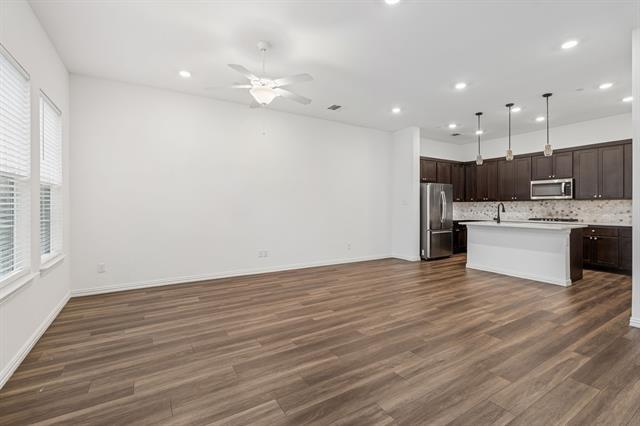 Photo - 2215 Adena Spgs Dr