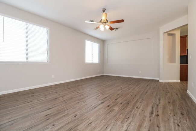 Photo - 22401 N 102nd Ln