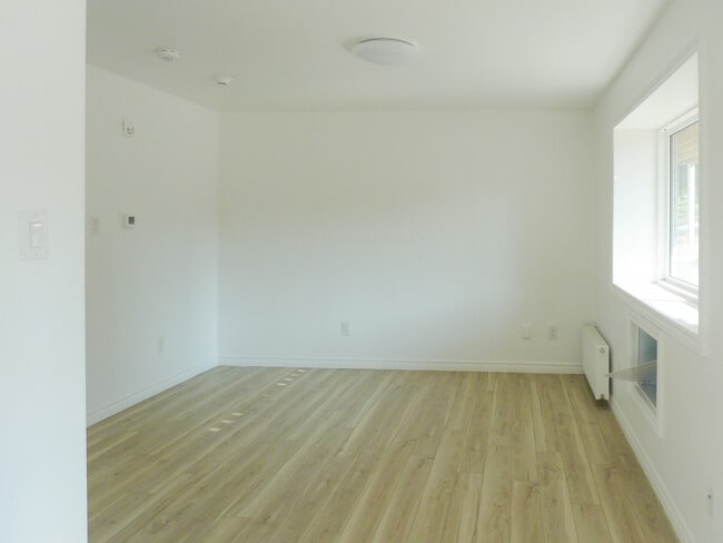 Photo - 630 Cummings Ave Unit 106