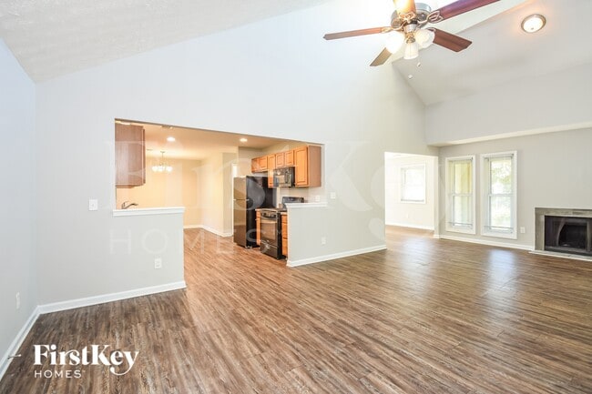 Photo - 4800 Victoria Ln