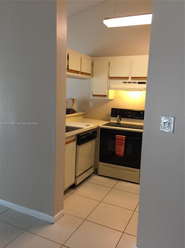 Photo - 9223 SW 141st Pl Unidad 9223