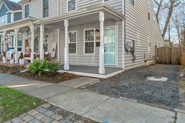 Photo - Must see in Eastport!