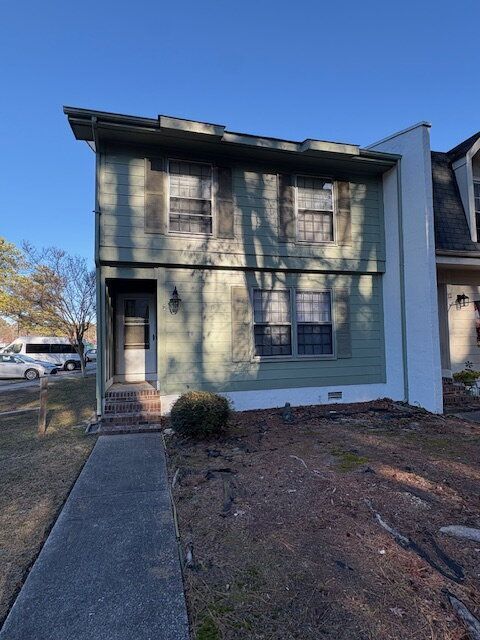 Building Photo - 126 Oakmont Dr