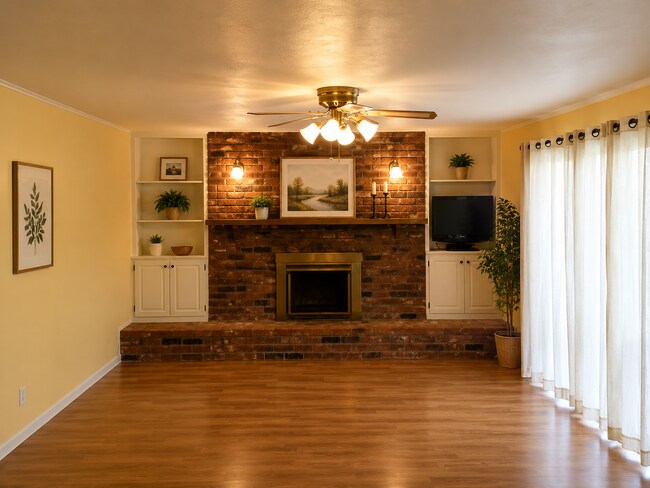Photo - 1056 E Sierra Ave