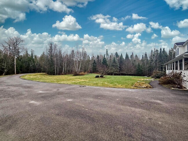 Photo - 32 Patterson Rd