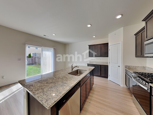 Photo - 1221 W 17th Ave