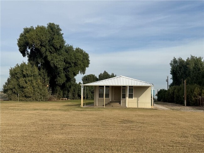 Photo - 10044 Kent Rd