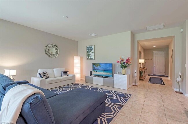 Photo - 28000 Quiet Water Way