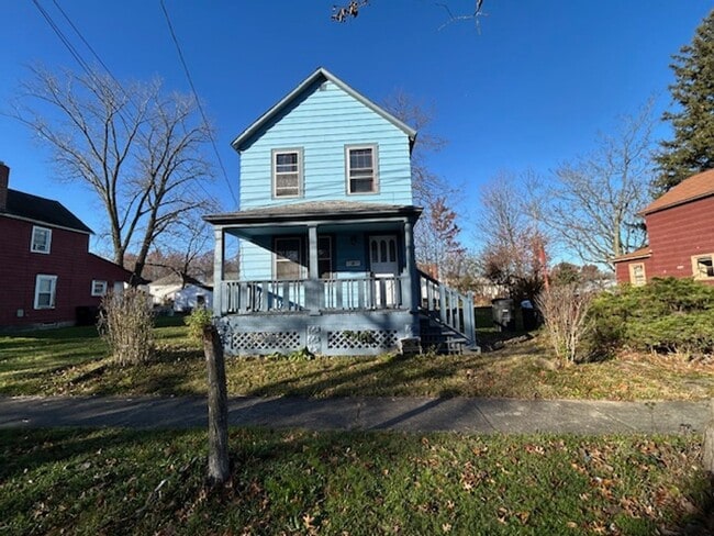 Building Photo - 2 Bed- 1 Bath Single Family Home in Elyria