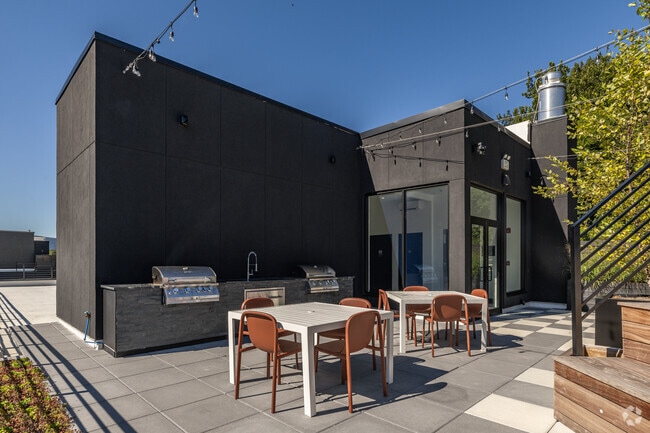 Rooftop Lounge Kitchen