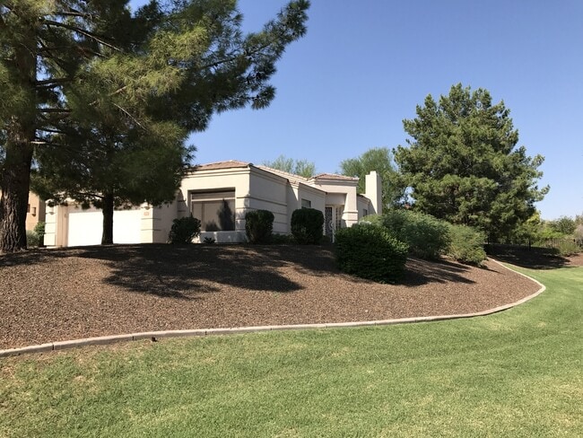 Building Photo - Gated Community - Golf Course Lot - 3 Bed ... Rental