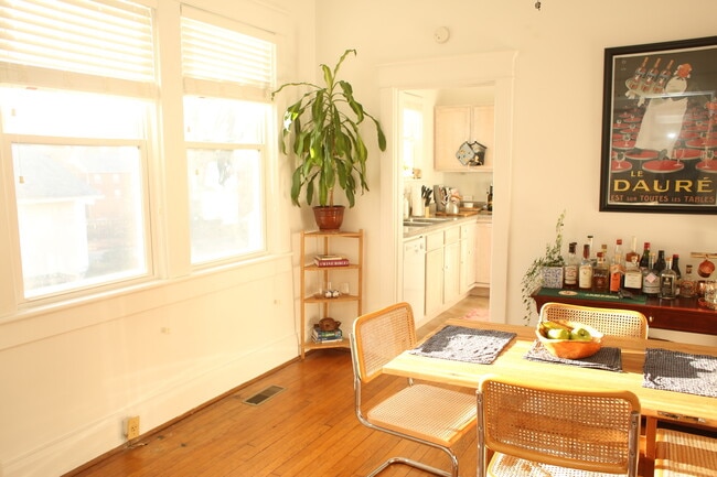 Photo - 119 Observatory Ave