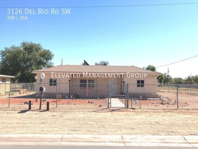 3 Bedroom in Del Rio Acres/South Valley. L... - 3 Bedroom in Del Rio Acres/South Valley. L... Casa