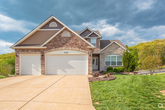 Building Photo - 5005 Double Tree Dr Rental