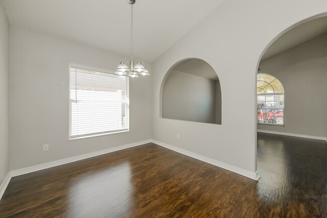 Photo - 16444 Coopers Hawk Ave