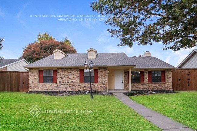 Building Photo - 1325 Clearview Dr