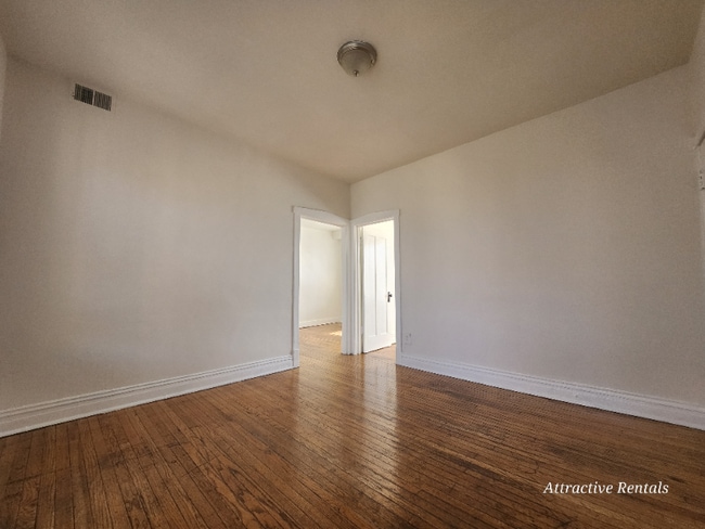 Photo - 1158 S Mason Ave Unidad F2