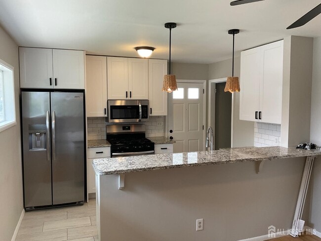 Photo - 3092 Bordentown Ave