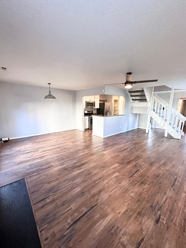 4-Bedroom End-Unit Townhome with Spacious ... - 4-Bedroom End-Unit Townhome with Spacious ...